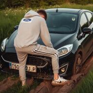 ai ford ford_fiesta fwd joggers mud nonnude stuck trainers twink // 1024x1024 // 3.0MB