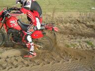 deep dirtbike driving mud mx // 1280x960 // 256KB